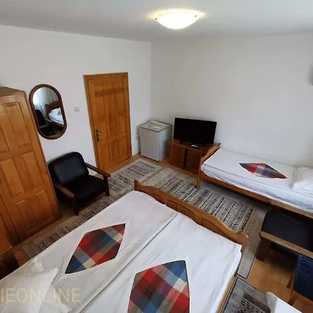 Guest house Casacarp
